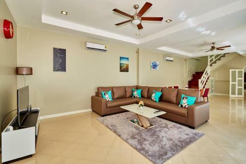 Big Area!! Cozy Beach Pool Villa 5 Private Bedrooms