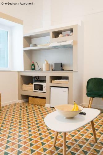 Aria Apartments