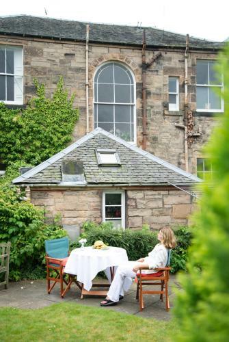 Hostal Georgian House