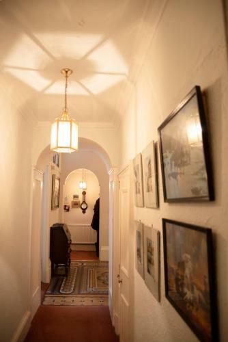 Hostal Georgian House