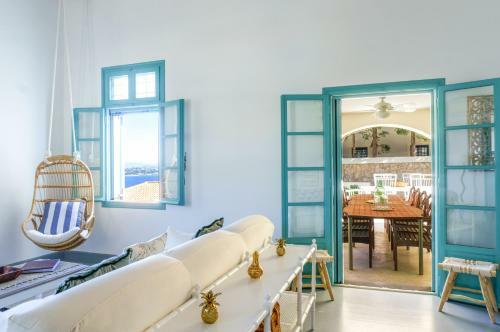 The Great Gatsby 6br Villa Overlooking Spetses Old Town