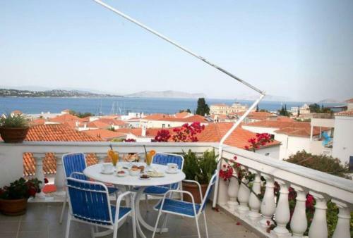 Posada Thalassa, Return To Timeless Spetses