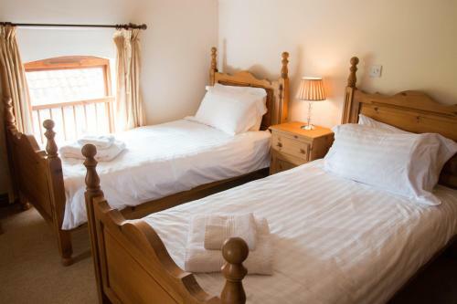 Lodge Barns