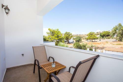 Thymoura Villa