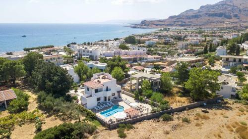 Thymoura Villa