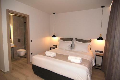 Lambis Villas