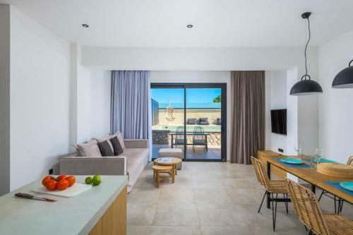Lambis Villas