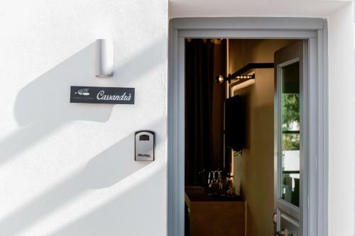 Lindos Calmare Suites
