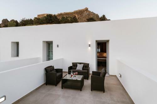 Lindos Calmare Suites
