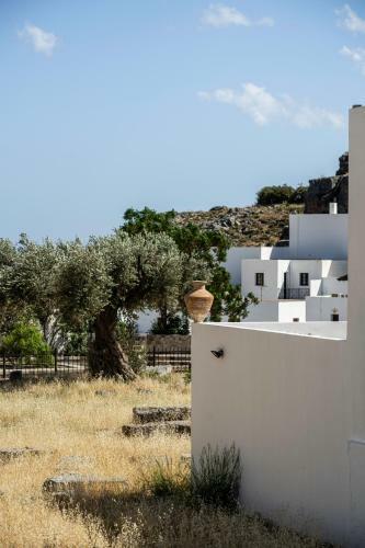 Lindos Serenity Suites