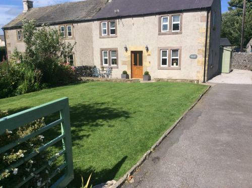 Rowan Tree Cottage