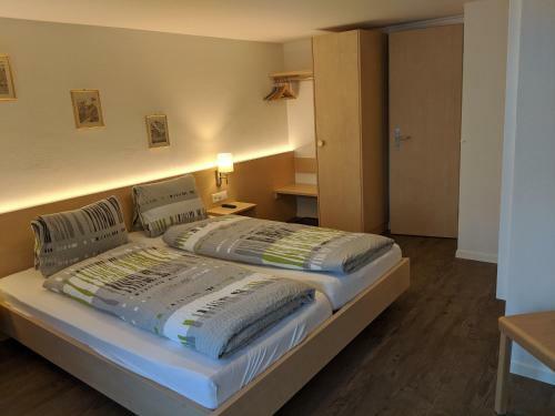 Hostal Hotel Alpenblick M�rren