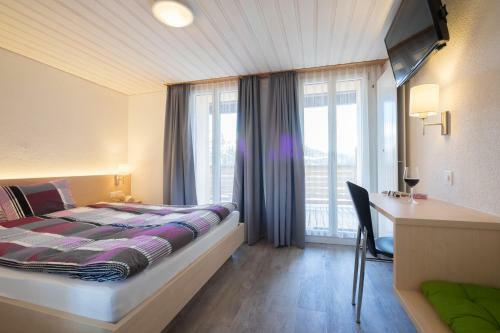 Hostal Hotel Alpenblick M�rren