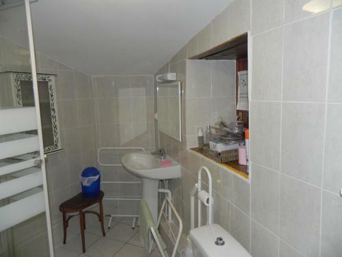 Hostal Ferme Des Entremains