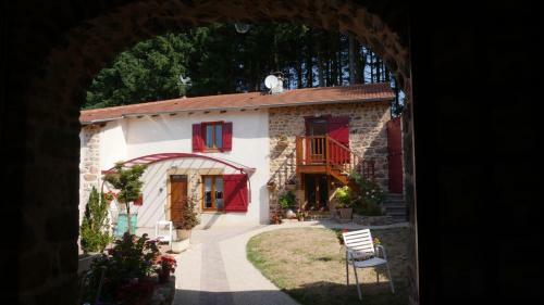 Hostal Ferme Des Entremains
