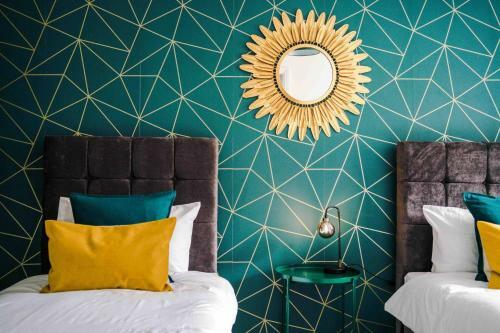 5 Bedroom House Manchester Hosted By Mcr Dens