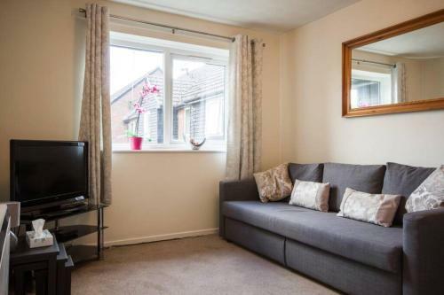 Central Quiet Self Check In 1 Bedroom Apartment Up To 4