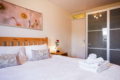 Central Quiet Self Check In 1 Bedroom Apartment Up To 4