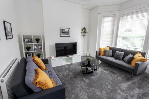 Spacious Comfortable House Close To Etihad