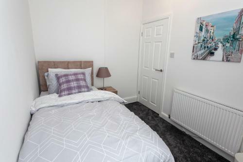 Spacious Comfortable House Close To Etihad