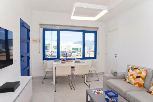 Luxury Apartment El Pueblo Famara