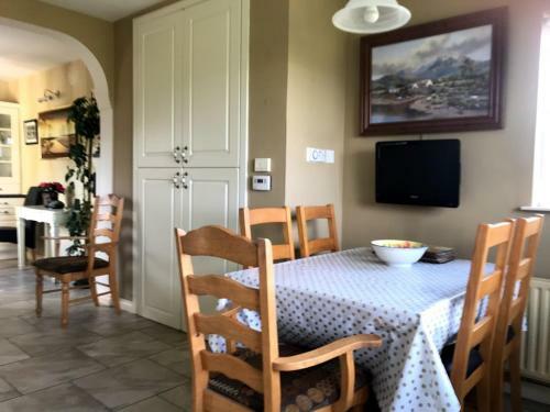 Granny's Irish Cottage