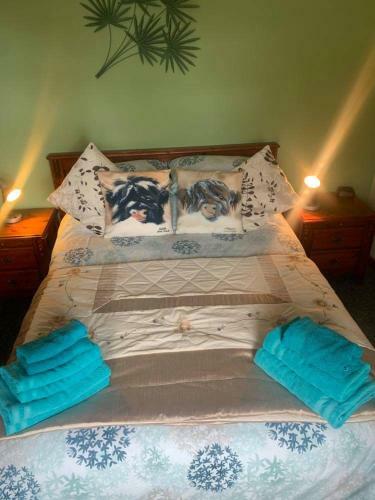 Snowberry Cottages No1