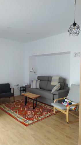 Iulia Em�rita Casa