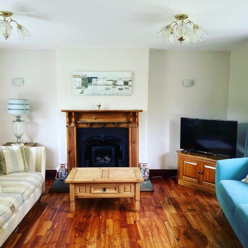 Delightful Stone Barn, With Superb Views, Ramsgill