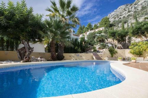 Spacious 3-bedroom Villa With Private Pool In Benigembla, Spain.