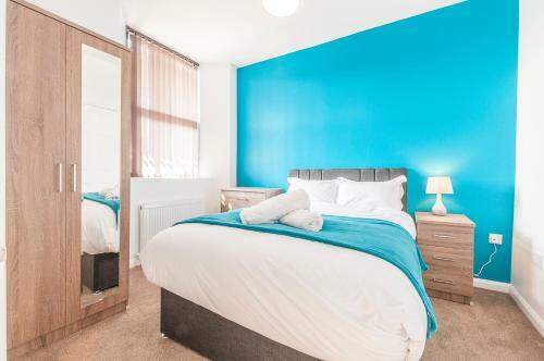 Five Way Apartments