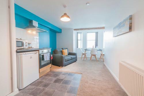 Five Way Apartments