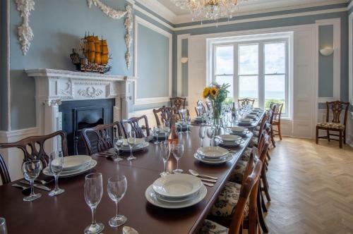 Penally Manor - Luxurious Manor House - Tenby