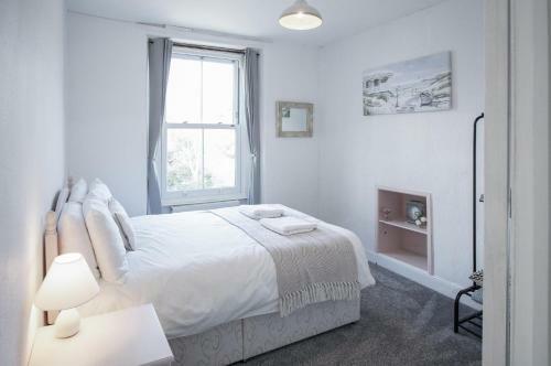 Post Office House - 3 Bedroom Apartment - Reynoldston