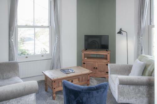Post Office House - 3 Bedroom Apartment - Reynoldston