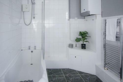 Post Office House - 3 Bedroom Apartment - Reynoldston