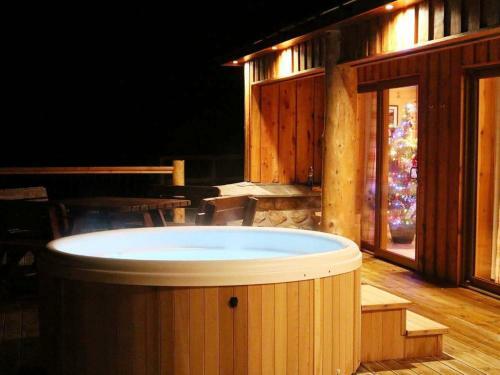 Red Kite & Osprey Lodges