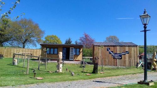 Ruby Shepherds Hut Sleeps 4