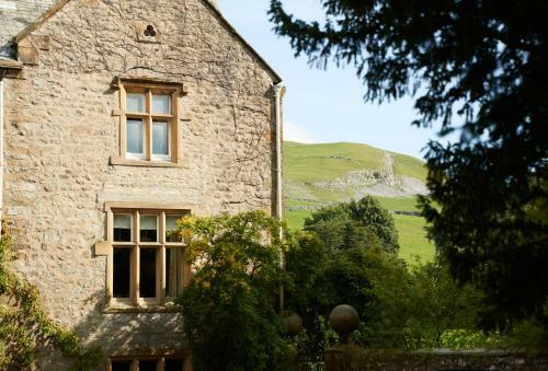 Langcliffe Hall