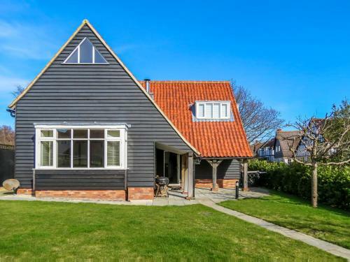 Meare House