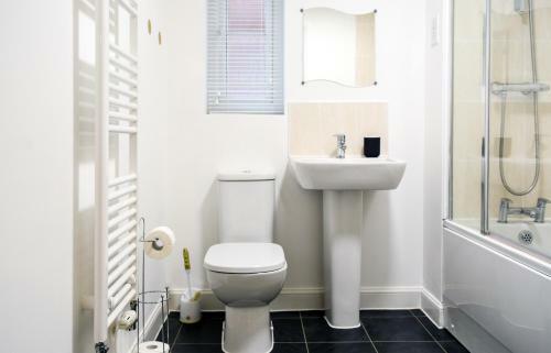 1 Bedroom Apartment Leamington Spa Hosted By Golden Key