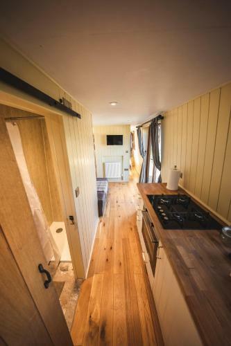 Avon Riverside Glamping