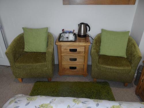 Hostal Mayfields Guest House