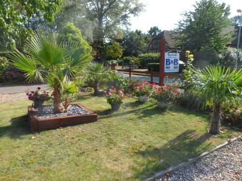 Hostal Mayfields Guest House