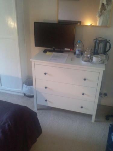 Comfy Room Well Located