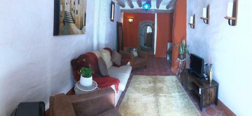 Casa de Piedra.the Stone House
