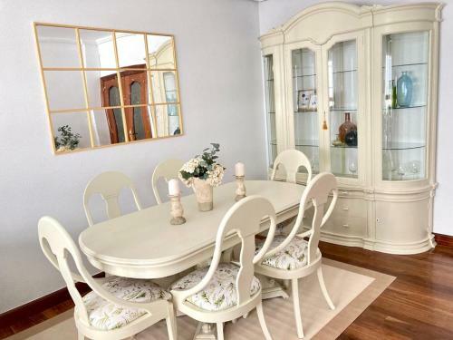 Apartamento Amplio Y Elegante En Las Arenas