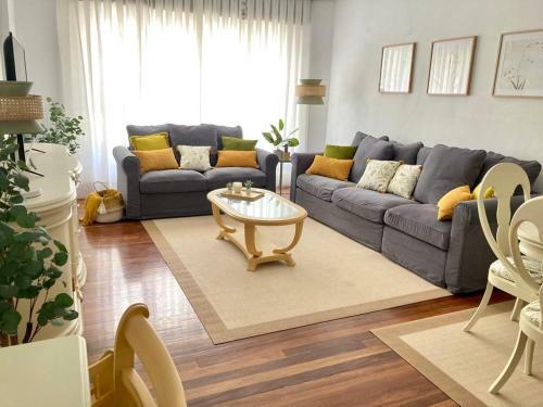 Apartamento Amplio Y Elegante En Las Arenas