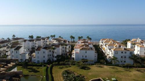 Singular Apartments Laguna Beach