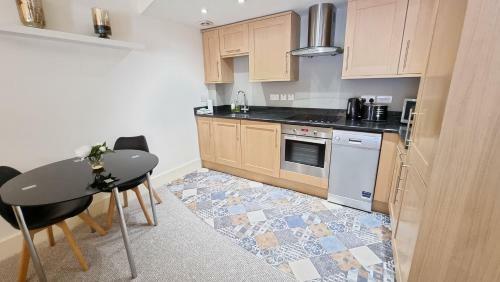 Apartment 3, Monk Bar